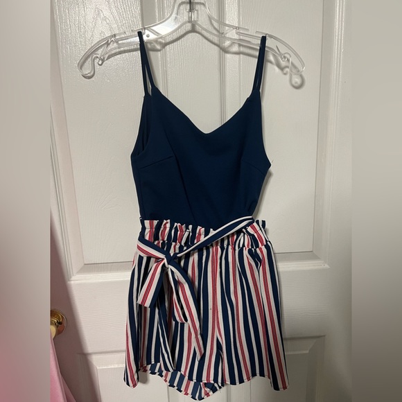 romper - Picture 2 of 2